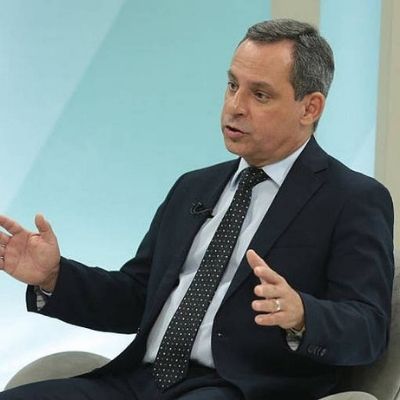 Novo presidente da Petrobras deve manter política de preços